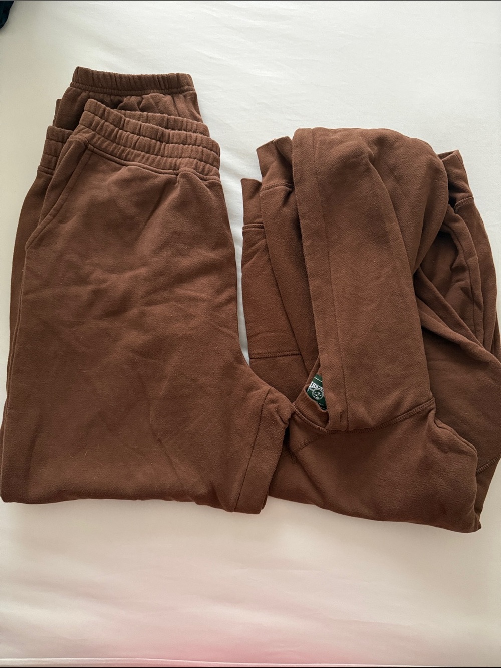 Women’s sweatsuit set from American Eagle